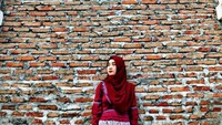 Buat background secara dekat juga bagus.