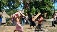 Tari Perang Suku Sasak