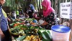 Nikmati Nostalgia Hidup di Desa nan Syahdu di Pasar Tradisional Slumpring