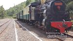 Nikmati Weekend Dengan Naik Kereta Api Uap