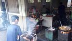 Nikmatnya Sate Klathak Pak Pong, Kuliner Jogja yang Bikin Nagih