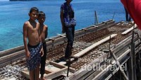 Anak-anak tak malu untuk difoto