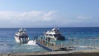 Dermaga Sampelan. Boat kami yang siap kembali ke Pelabuhan Sanur