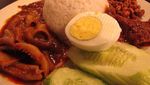Nyam! Gurihnya Nasi Lemak Sungei Wang