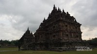 Bangunan candi utama bagian selatan