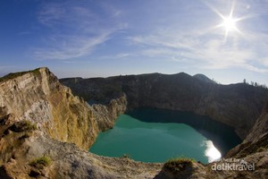 Oh Pagimu Kelimutu