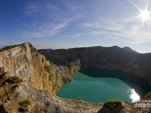Oh Pagimu Kelimutu