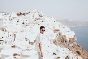 Oh... Santorini, Kenapa Kau begitu Indah?