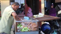 Salah satu pengepul yang terkadang sehari bisa membawa 2x. Pengepul justru lebih sering banyak untung