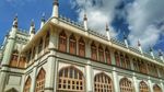 Orang Indonesia & Masjid Pertama Singapura yang Eksotis