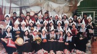 Baju tradisonal Belanda