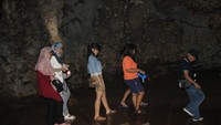 Perjalanan menuju bawah Gua Tabuhan