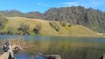 Pagi yang Menenangkan di Ranu Kumbolo