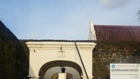 Gerbang masuk Fort Rotterdam