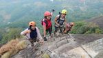 Panjat Tebing Gunung Batu Andesit Tertinggi di Indonesia