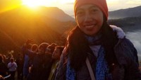 Merasakan hangatnya mentari.