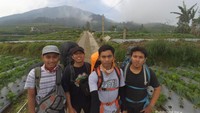 Perjalanan menuju pos 1