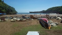 kontur pantai baron