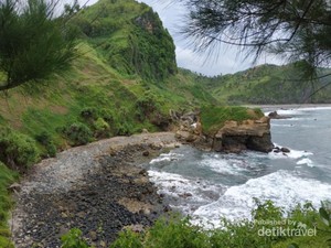Pantai Cantik dari Kebumen