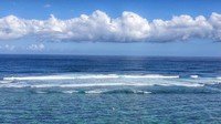 Debur ombak Pantai Gunung Payung dan langit birunya menjadi obat penyegar termujarab
