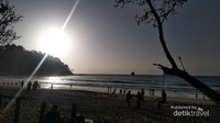 Selamat pagi dari pantai Sendiki