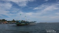 Suasana di perairan Pulau Pongok