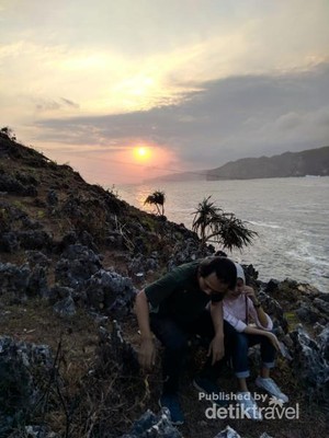 Pantai Cantik Tapi Tersembunyi di Gunungkidul