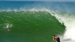 Pantai Cimaja, Ini Dia Tempat Cocok untuk Surfer Pemula
