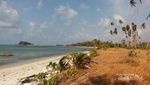 Pantai di Belitung Ini Serasa Milik Pribadi