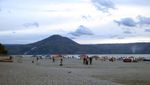 Pantai di Danau Toba Ini Cocok Untuk Akhir Pekan