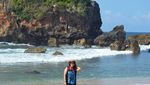 Pantai di Gunungkidul yang Serasa Milik Pribadi