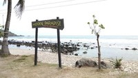 landcsape pemandangan Pantai Menganti dari kolam laut
