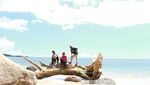 Pantai di Lombok yang Sepi, Serasa Milik Pribadi
