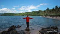 Selamat datang di Pulau Goa Landak