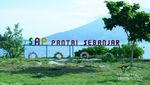 Pantai di Pulau Ini Bikin Jatuh Hati