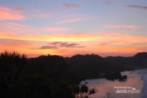 Pantai Drini di Gunungkidul, Sudah Tahu Kecantikannya?