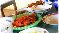 Kepiting dan ikan tenggiri yang sangat menggoda
