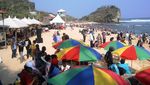 Pantai Indrayanti di Gunungkidul, Suasananya Seperti di Bali