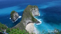 Keindahan dari atas tebing Pantai Kelingking