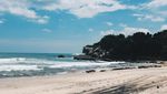 Pantai Klayar yang Cantik Nan Eksotis di Pacitan