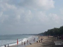 Pantai Kuta Bali yang Selalu Menawan