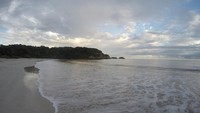 Keindahan Pantai Lailiang di sore hari