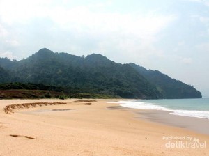 Pantai Lange, Keindahan Pantai Aceh Besar yang Tersembunyi