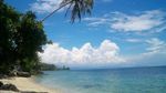 Pantai Madale, Si Cantik Dari Poso