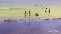Inilah pantai yang indah itu dengan sebutan Marina Beach