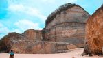 Pantai Melasti, Surga Bali Tersembunyi di Balik Bukit Kapur