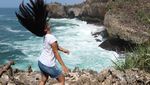 Pantai Ngedan di Yogya yang Bikin Edan!