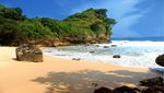 Pantai Ngetun di Gunungkidul, Benar-benar Bersih & Alami
