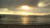 Sunset yang menggoda di Pantai Ngliyep (cerita-desa-deby.blogspot.com)