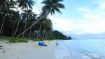 Pantai Pasir Panjang Labengki yang Memikat Hati
